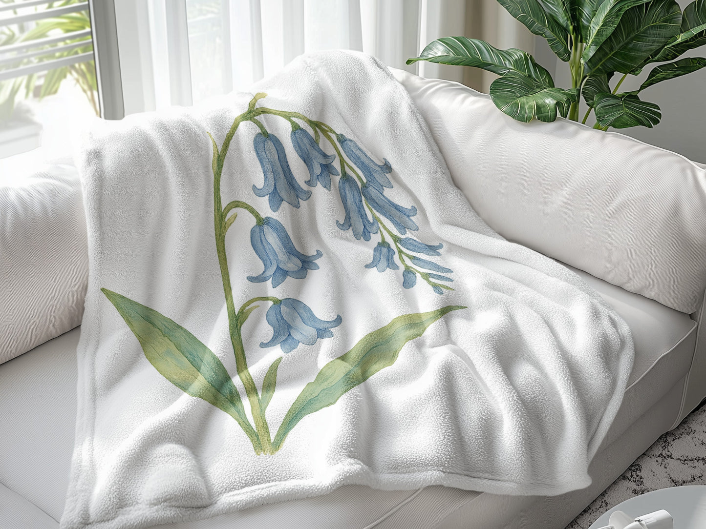 Elegant Blue Flower Design Cozy Throw Blanket product type