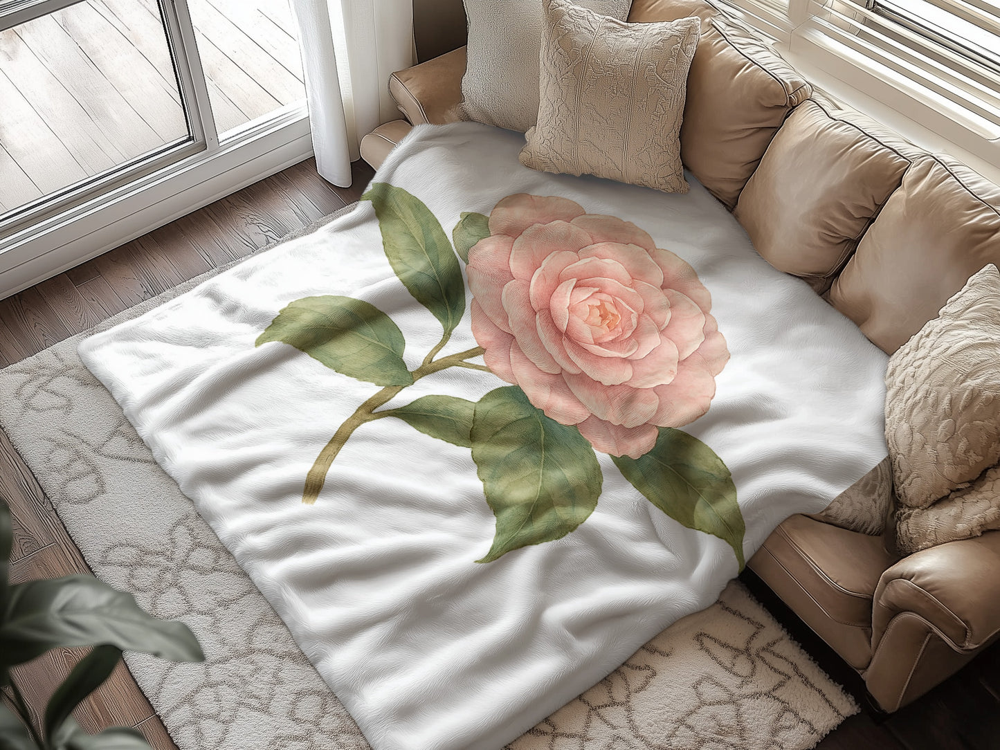Elegant Floral Design Cozy Fleece Blanket product