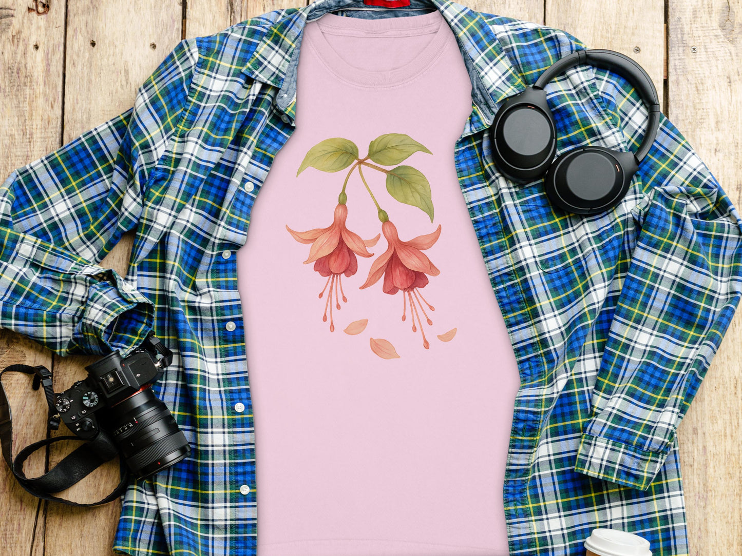 Floral Design Pink T-shirt Perfect Casual Wear product type