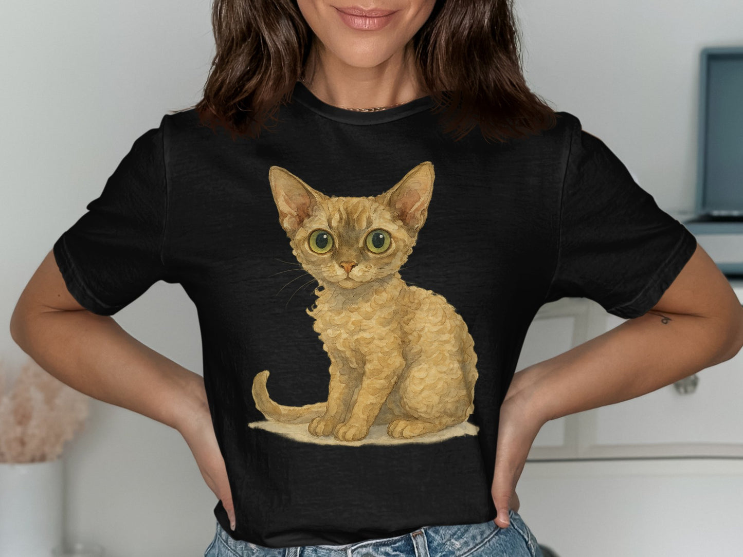 Cute Kitten Print on Black Casual Fashion T-shirt product