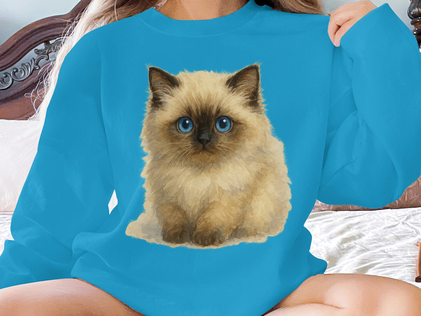 Adorable Blue Eyed Kitten Graphic Pullover product