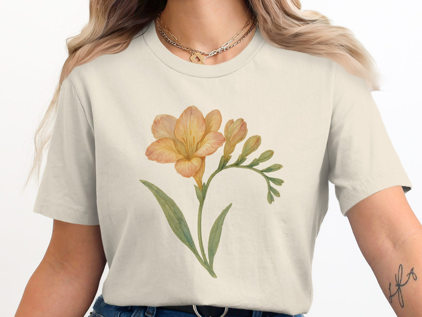 Beautiful Orange Flower Design on Casual T-shirt product