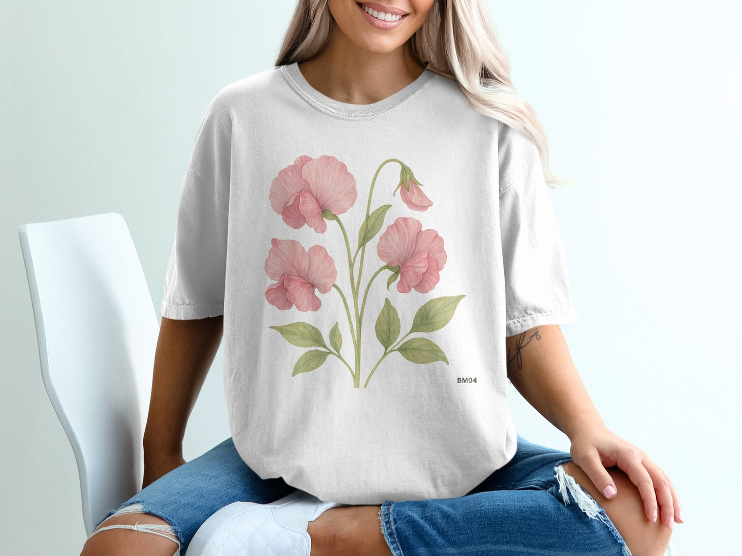 Stylish Graphic Tee with Beautiful Floral Print product type