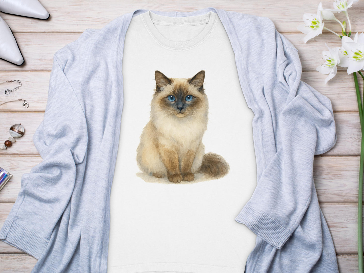 Cute Blue-Eyed Cat Print Casual Fashion T-Shirt product