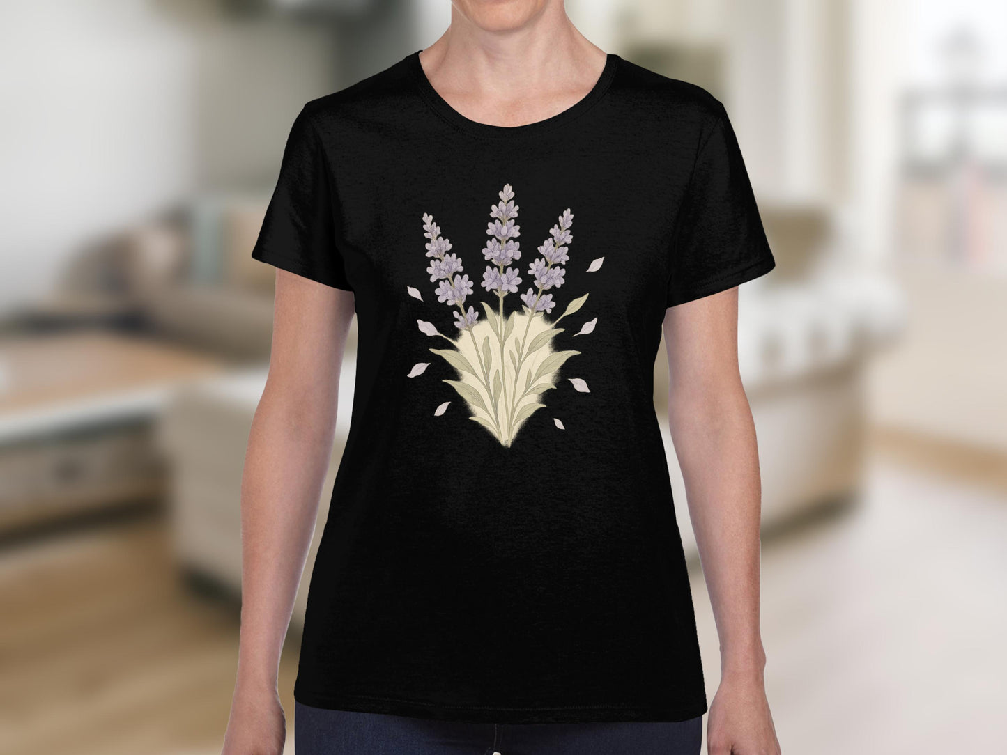 Stylish Black Tee with Elegant Floral Graphic product type