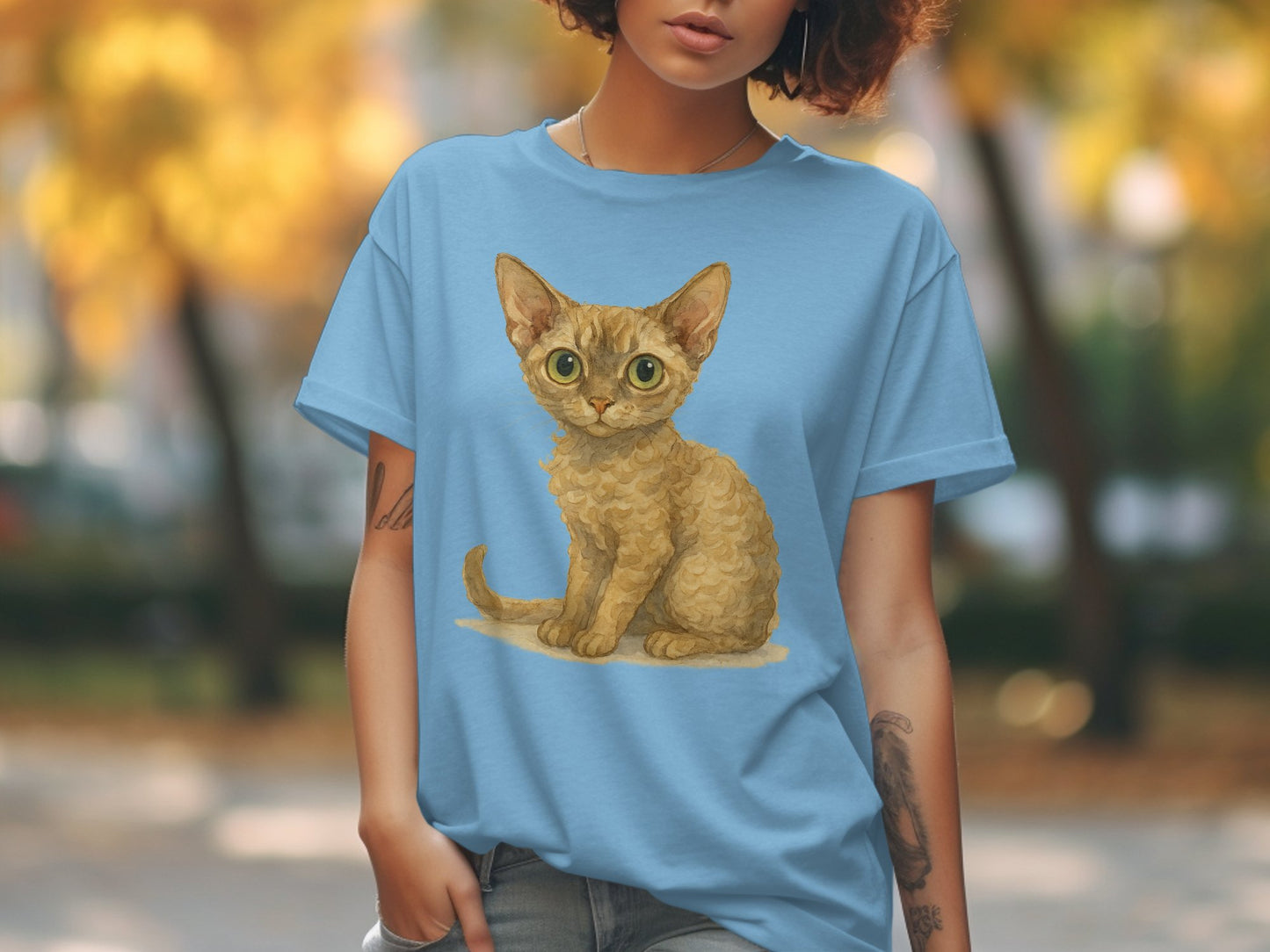 Cute Green-eyed Cat Graphic Print T-Shirt product