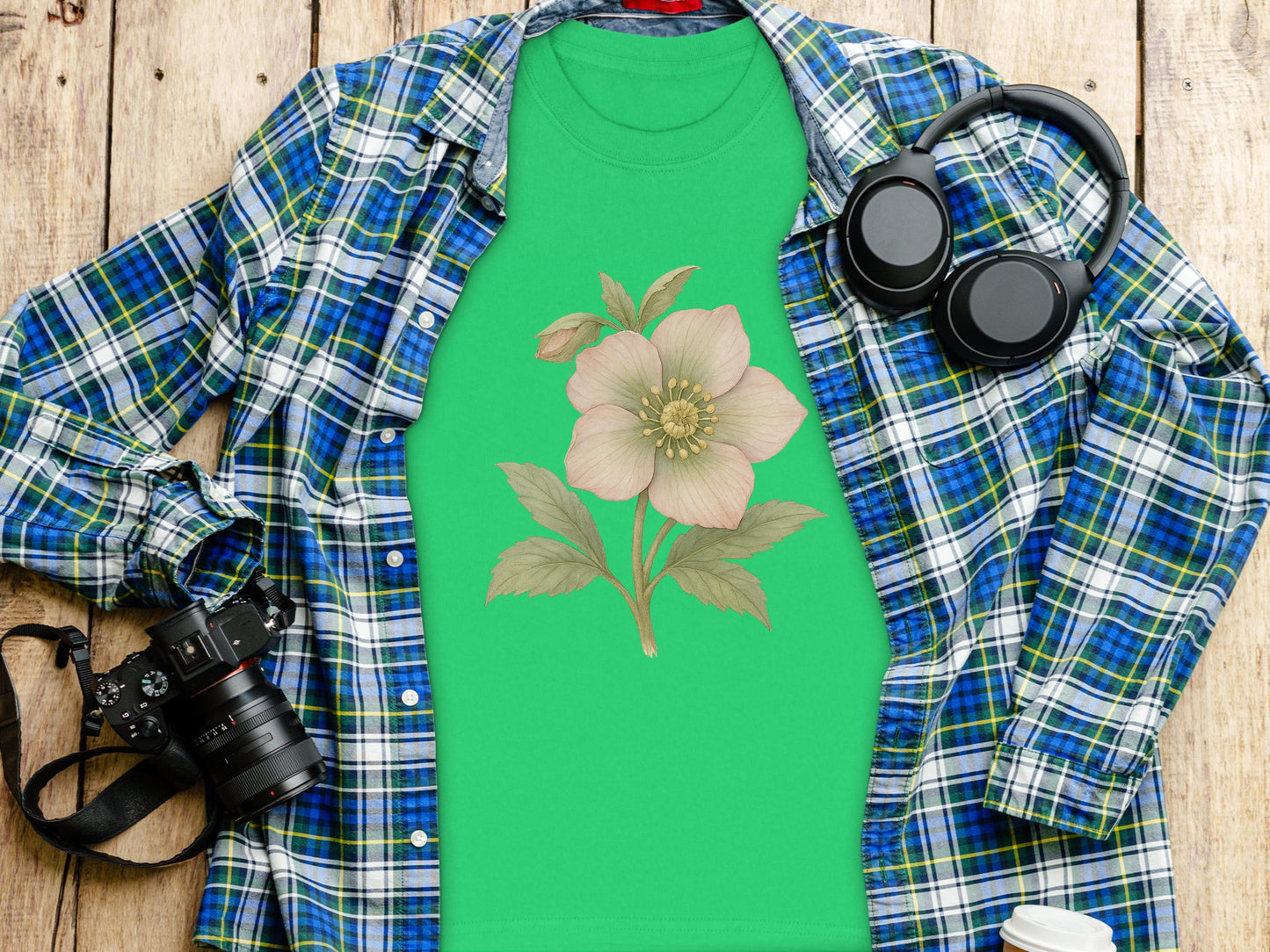 Floral Graphic Green T-Shirt Perfect Everyday Product