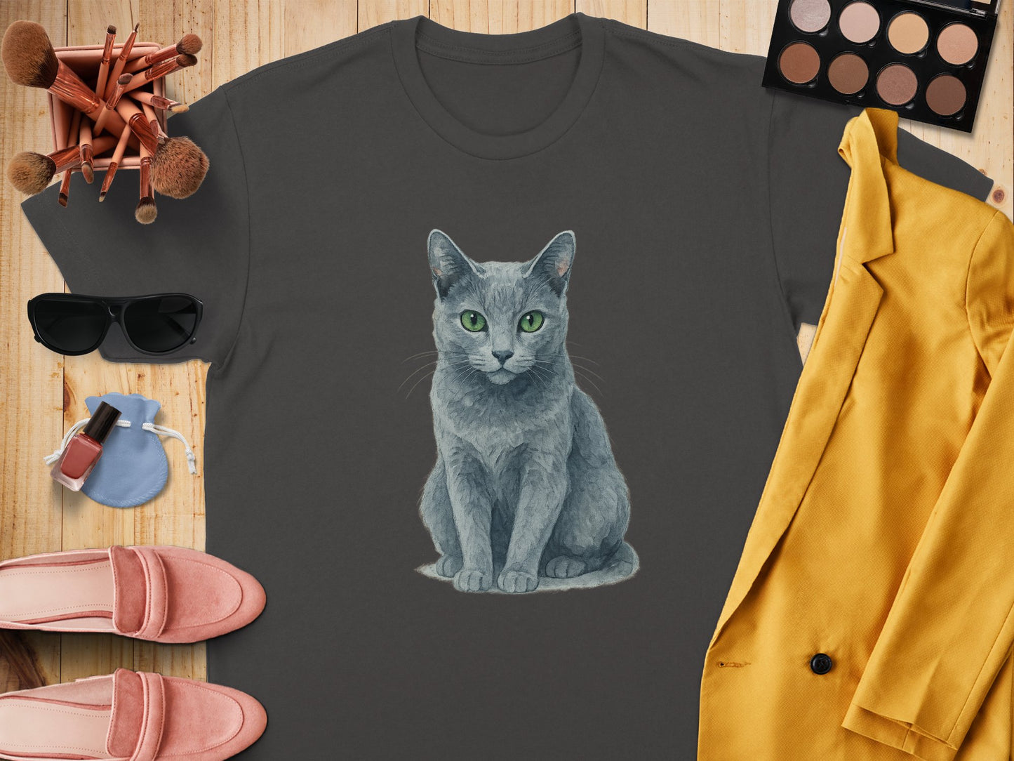 Striking Gray Cat Illustration on T-Shirt product type