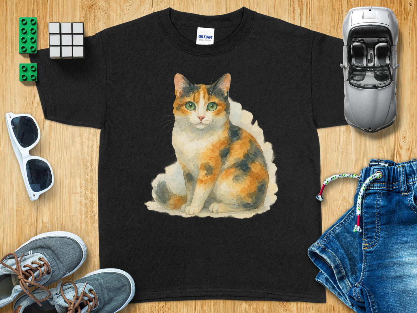 Cute Calico Cat Graphic on Comfortable T-shirt product